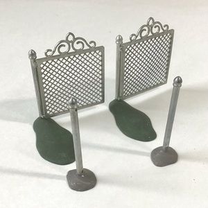Dept 56 Christmas Village Metal Gates For Chain Link Fence Set of 2 Painted